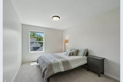 399 Tessier Court, Vadnais Heights, MN 55127 - Photo 23