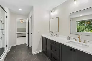 399 Tessier Ct, Saint Paul, MN 55127 - Photo 33