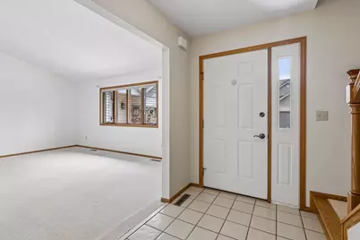 13410 Parkwood Drive, Burnsville, MN 55337 - Photo 3