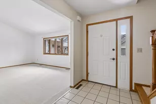13410 Parkwood Dr, Burnsville, MN 55337 - Photo 3