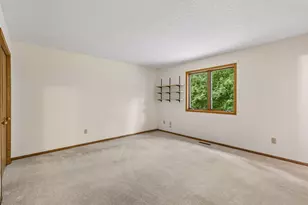 13410 Parkwood Dr, Burnsville, MN 55337 - Photo 15
