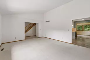 13410 Parkwood Dr, Burnsville, MN 55337 - Photo 5
