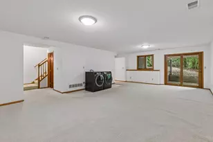 13410 Parkwood Dr, Burnsville, MN 55337 - Photo 25