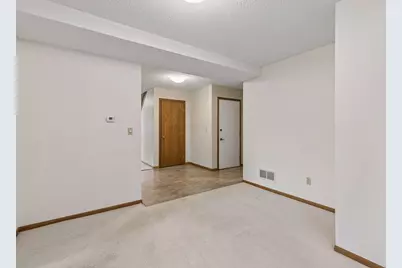 13410 Parkwood Drive, Burnsville, MN 55337 - Photo 17