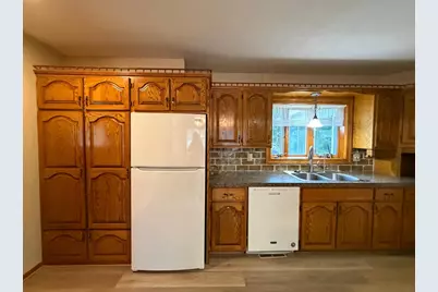 505 Central Lane, Luverne, MN 56156 - Photo 11