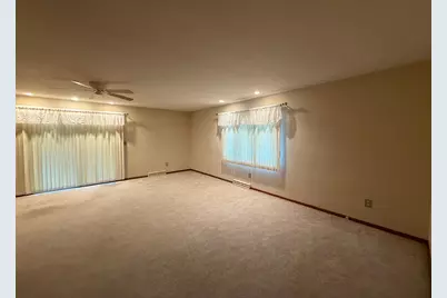 505 Central Lane, Luverne, MN 56156 - Photo 21