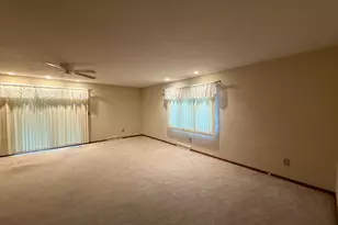505 Central Ln, Luverne, MN 56156 - Photo 21