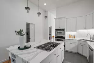 506 River St, Minneapolis, MN 55401 - Photo 11