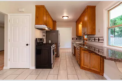 2327 Circle Drive, White Bear Lake, MN 55110 - Photo 9