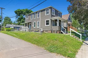 979 Victoria St N, Saint Paul, MN 55103 - Photo 3