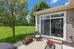8370 Crabapple Ct, Victoria, MN 55386 - Photo 11