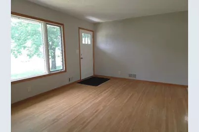 6133 Garbe Avenue, Woodbury, MN 55125 - Photo 7