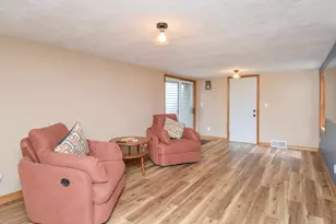 233 Hawthorne Rd, Wyoming, MN 55092 - Photo 15
