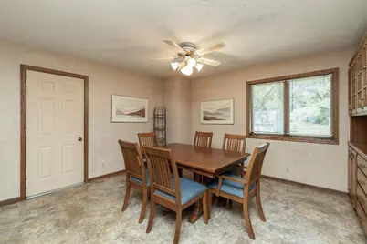 10046 Park Avenue S, Bloomington, MN 55420 - Photo 3