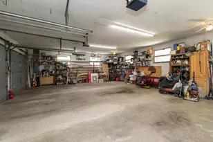 10046 Park Ave S, Bloomington, MN 55420 - Photo 39