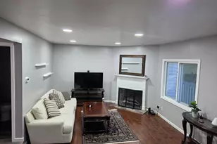 2192 Tower Ct, Woodbury, MN 55125 - Photo 3