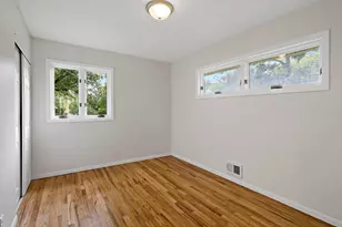 6937 Stillwater Blvd N, Oakdale, MN 55128 - Photo 11
