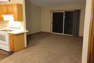 2403 Brenner Ct, Roseville, MN 55113 - Photo 9