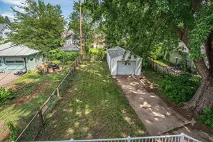 1263 Minnehaha Ave W, Saint Paul, MN 55104 - Photo 43