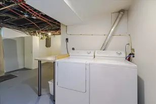1263 Minnehaha Ave W, Saint Paul, MN 55104 - Photo 37
