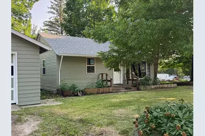 522 Main Street E, Hines, MN 56647 - Photo 5