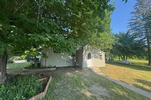 522 Main St E, Hines, MN 56647 - Photo 7