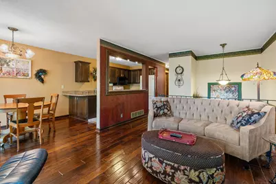 10717 Yukon Avenue S, Bloomington, MN 55438 - Photo 5