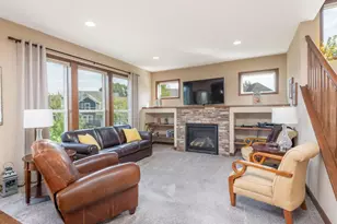 1113 Rosemary Ln, Chaska, MN 55318 - Photo 3