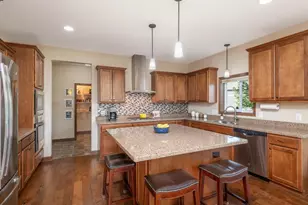 1113 Rosemary Ln, Chaska, MN 55318 - Photo 7