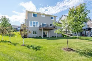 1113 Rosemary Ln, Chaska, MN 55318 - Photo 29