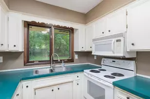 17015 13th Ave N, Plymouth, MN 55447 - Photo 7