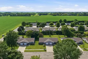 2706 9th St SW, Willmar, MN 56201 - Photo 5