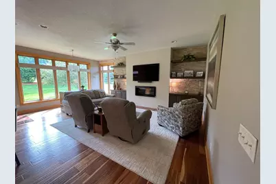 1507 18th Avenue SW, Austin, MN 55912 - Photo 11
