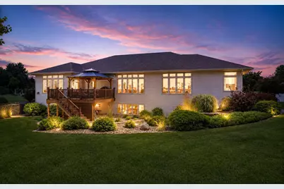 1507 18th Avenue SW, Austin, MN 55912 - Photo 3