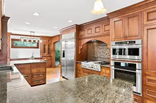 9890 161st St W, Lakeville, MN 55044 - Photo 7