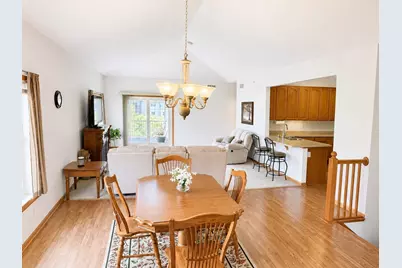 1246 Vernon Drive, Carver, MN 55315 - Photo 3