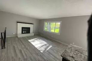 2817 Flag Ave N, New Hope, MN 55427 - Photo 3