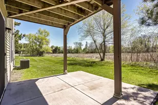 8960 Comstock Ln N, Maple Grove, MN 55311 - Photo 11