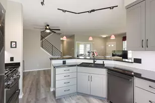 8960 Comstock Ln N, Maple Grove, MN 55311 - Photo 21