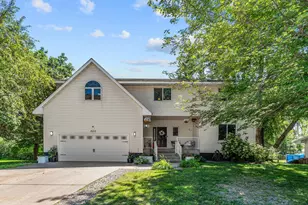7117 Courtly Rd, Woodbury, MN 55125 - Photo 1