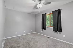 7117 Courtly Rd, Woodbury, MN 55125 - Photo 43