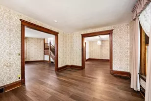 835 3rd St E, Saint Paul, MN 55106 - Photo 11