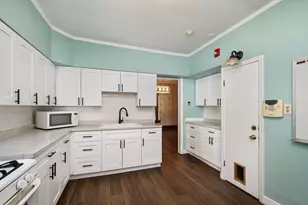 835 3rd St E, Saint Paul, MN 55106 - Photo 17