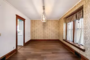 835 3rd St E, Saint Paul, MN 55106 - Photo 13