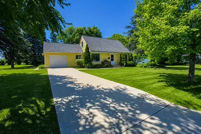 822 Westwood Drive SW, Alexandria, MN 56308 - Photo 3