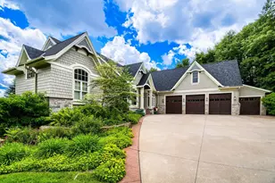 9520 Whistling Valley Trail, Lake Elmo, MN 55042 - Photo 5
