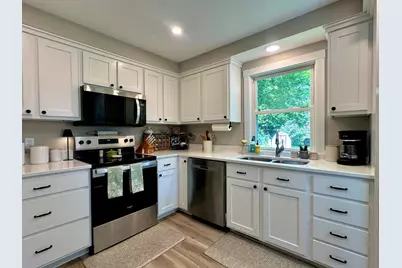 351 E Hughes Street, New Richmond, WI 54017 - Photo 13