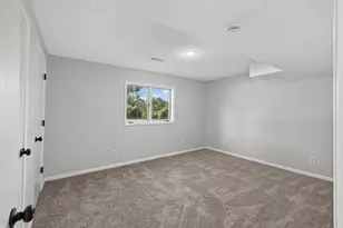 2709 Holloway Ave E, North Saint Paul, MN 55109 - Photo 25