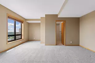168 6th St E, Saint Paul, MN 55101 - Photo 9