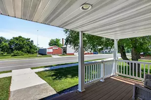 341 N Nelson St, Nelson, MN 56355 - Photo 43